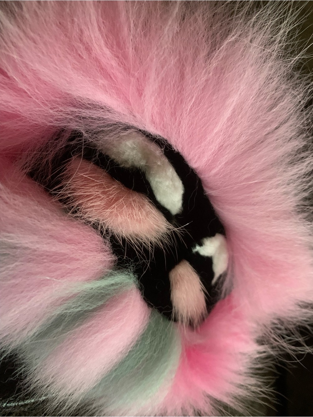 Cape Robbin Mochi-Shi fuzzy pink monster-eye fur slides - Picture 5 of 9